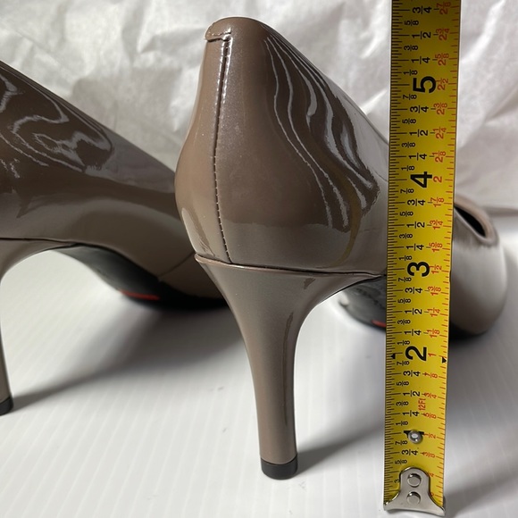 Rockport TOTALMOTION truTECH Women’s Shoes | Tan | size 8.5 - Picture 2 of 8